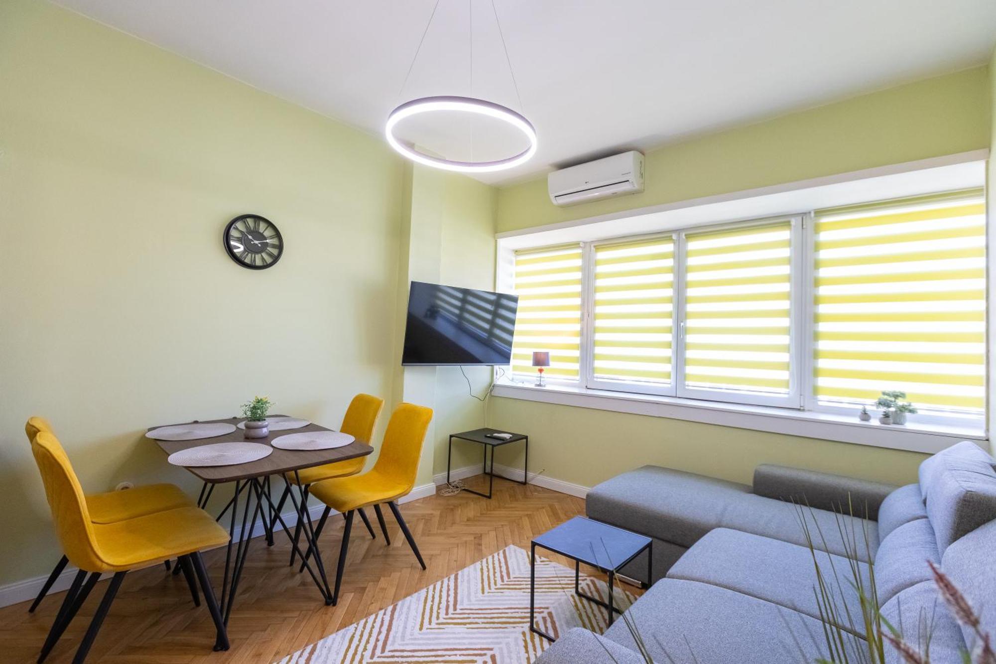 דירות 1Bdr Flat In Center Of Sofia Vitoshka Blvd מראה חיצוני תמונה